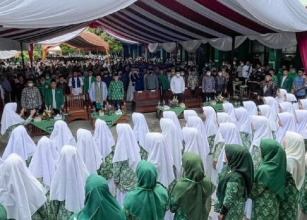 BUMN Kucurkan 7.700 Beasiswa untuk Santri