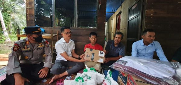 Kabareskrim Polri Berikan Bantuan Kepada Ramahtullah, Murid SD Yang Menulis Surat Buat Kapolri