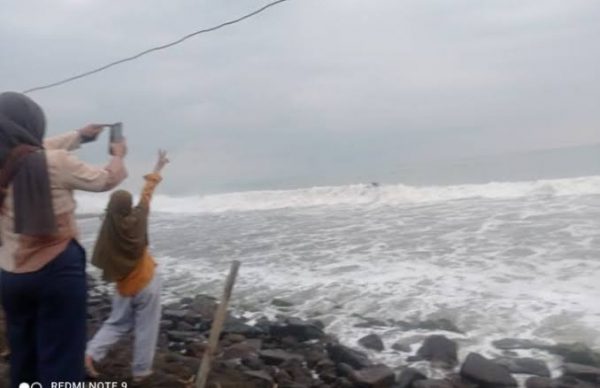 Status Siaga, Masyarakat Diimbau tak Beraktivitas di Radius 5 KM dari Krakatau