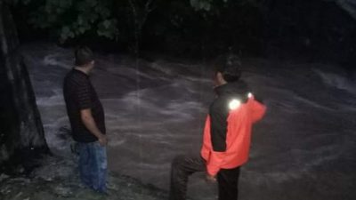 Seorang Warga Alue Seulaseh Terseret Arus Sungai