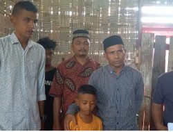 Yahya Boh Kaye dan Haji Uma Bantu Fasilitasi Pendidikan Akmal