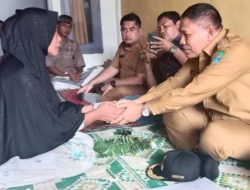 Keluarga Korban Tertimbun Longsor di Babahrot Dapat Santunan