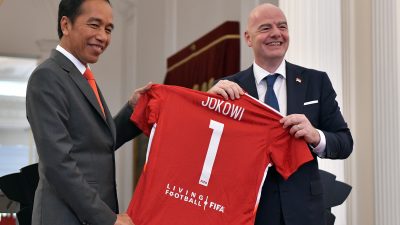 Bertemu Presiden FIFA, Jokowi Bahas Piala Dunia U-20 FIFA 2023