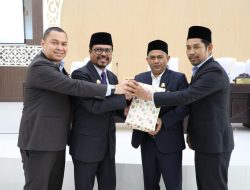 Pj Bupati Aceh Utara Sampaikan Nota Keuangan dan Raqan APBK Tahun 2023
