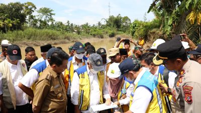 PJ Gubernur Aceh Dampingi Menteri PUPR Tinjau Lokasi Banjir