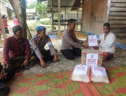 Kapolres Aceh Utara Serahkan Bantuan Untuk Keluarga Tersambar Petir