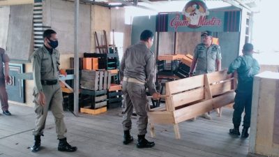 Diduga Melanggar Syariat Empat Cafe di Waduk Lhokseumawe Dibongkar