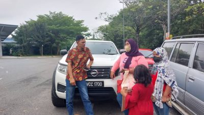 bantu pemulangan 3 anak yatim