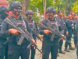 Personel Gabungan Polrestabes dan Polda Jatim Siaga di PN Surabaya