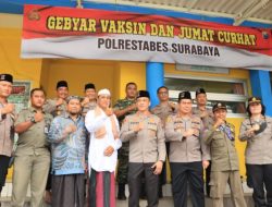 Jumat Curhat Kapolrestabes Surabaya Gelar Vaksin