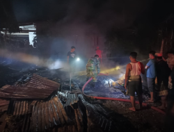 1 Unit rumah warga semi permanen milik warga Ludes di Lalap sijago merah, 