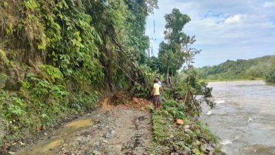 Diguyur Hujan Deras, Bukit di Gampong Jambak Longsor