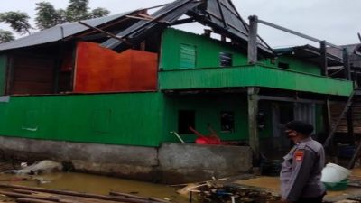 Tiga Rumah Warga Rusak Berat Dihantam Angin Puting Beliung