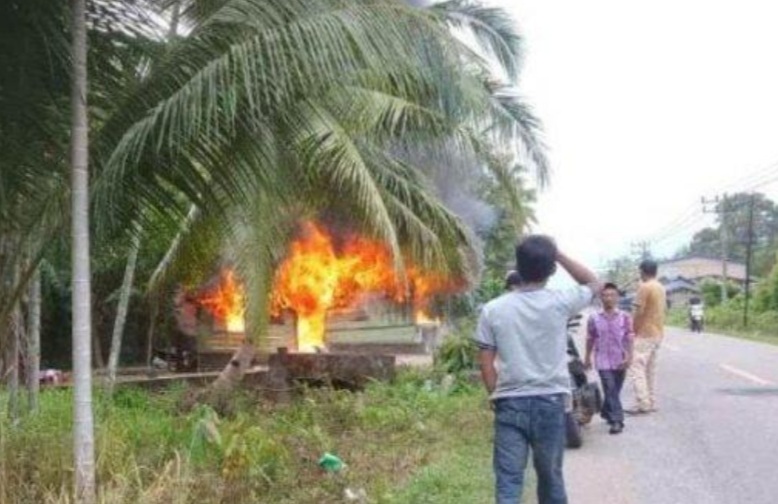 Lupa Matikan Obat Nyamuk, Satu Kios terbakar di Aceh Selatan