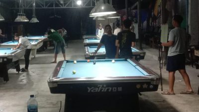 Satpol PP/WH Dan LSM Tertipkan Permainan Bilyard di Kota Langsa