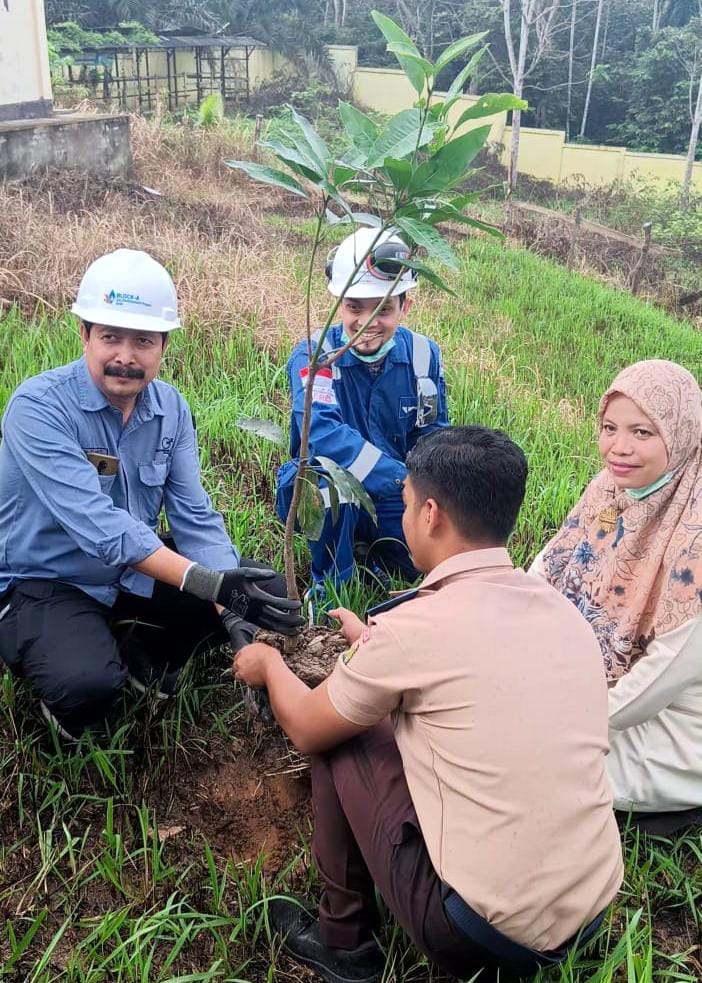 Pekerja PT Medco