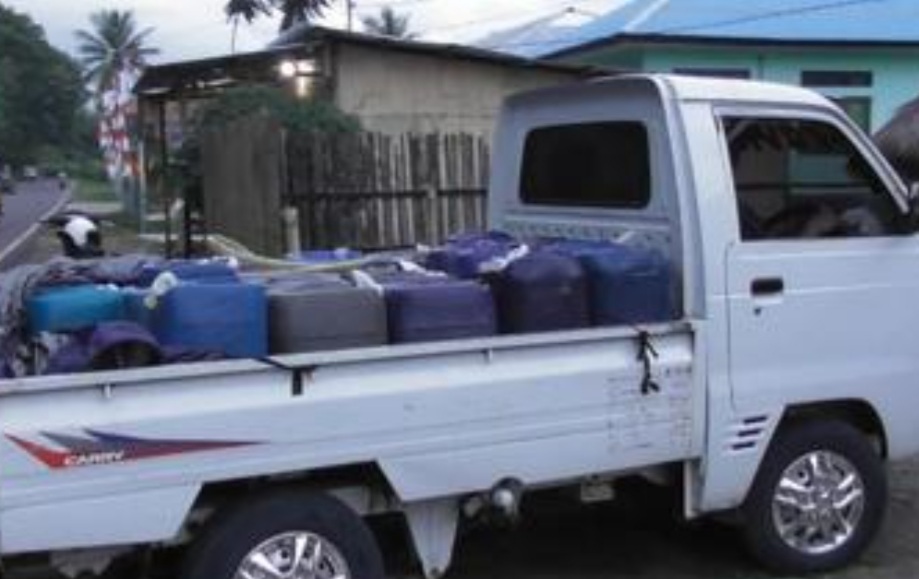 Polisi Amankan Pick Up Berisi 2 Ton BBM Subsidi, Diduga Dijual Ilegal
