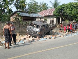 Pickup L300 Alami Kecelakaan Satu Orang Meninggal Dunia