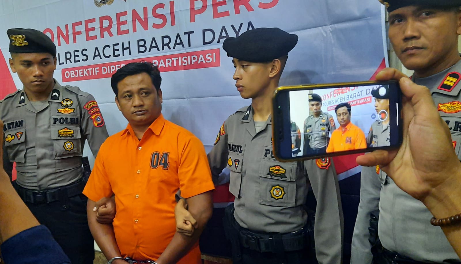 Bejat! Sopir Bus Sekolah di Abdya Rudapaksa Anak Dibawah Umur