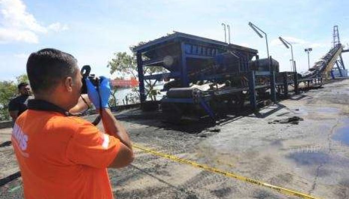 Conveyor milik BTI terbakar di Aceh Barat