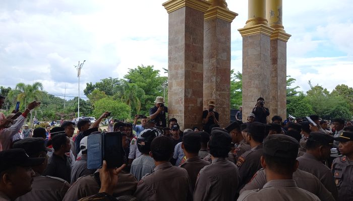 Berikut Tuntutan Pendemo PNS di Subulussalam