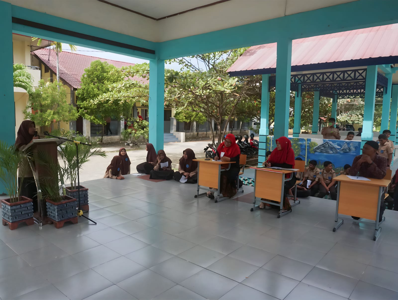 Hari Pendidikan Daerah Yang Ke 64 Tahun SMPN 6 Banda Aceh Gelar Upacara Dan Pelombaan Bagi Siswa