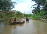 Banjir di Rundeng, Ada Jasa Rakit, Segini Tarifnya