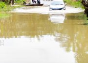 Jalan Subulussalam – Krueng Luas Tergenang Banjir, Aktifitas Lumpuh