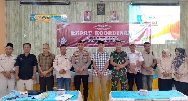Kapolsek Peureulak Timur Hadiri Rapat Koordinasi Rencana Pembentukan KPPS untuk Pemilu 2024, Ini Pesannya