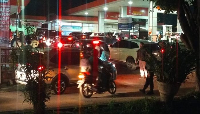 Antrian Panjang Solar Subsidi di Abdya, Berbeda Perlakuan Dengan Sumatra Utara