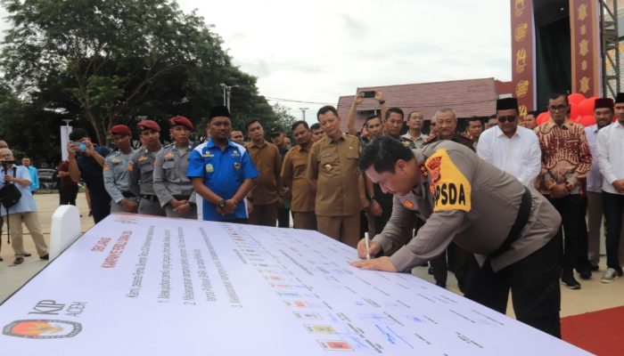 Jelang Pemilu 2024, Kapolda Aceh Bersama Pemerintah Aceh Deklarasi Pemilu Damai