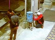 Aksi Maling Kotak Amal Masjid Nurul Yaqin Nagan Raya Terekam CCTV