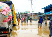 Jalan Nasional di Subulussalam Terendam Banjir Hingga Selutut Orang Dewasa, Aktivitas Lumpuh Total