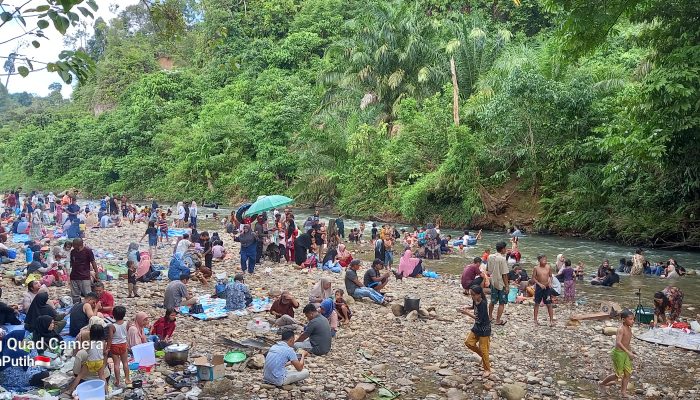 Tahun Baru, Warga Subulussalam Padati Pemandian Nantampuk Mas