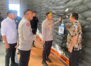 Kunjungi Gudang Bulog, Kapolres Abdya Pastikan Stok Beras Aman Jelang Idul Fitri