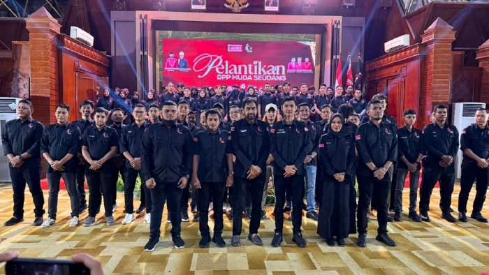 Muda Seudang Dilantik, Mualem Harap Pemuda Jadi Mitra Strategis Pemerintah