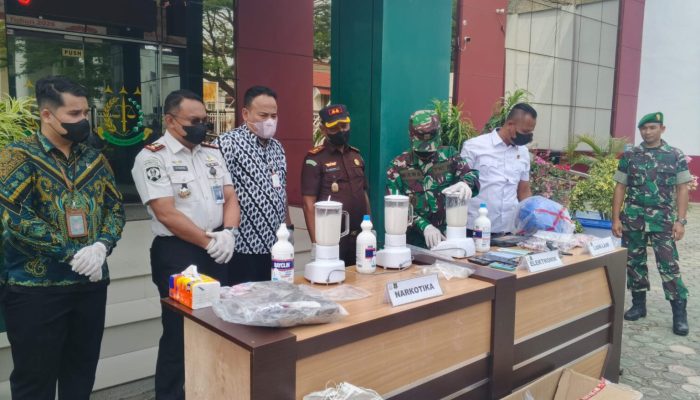 Eksekusi Putusan Inkrah, Kejari Aceh Timur Musnahkan Barang Bukti Narkotika dan Tindak Pidana Lainnya